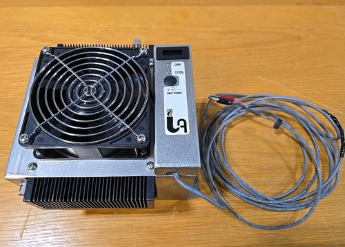 Used Universal Alyzers 624SS Mini Gas Cooler - 24VDC, 316 Stainless Steel - Product Image