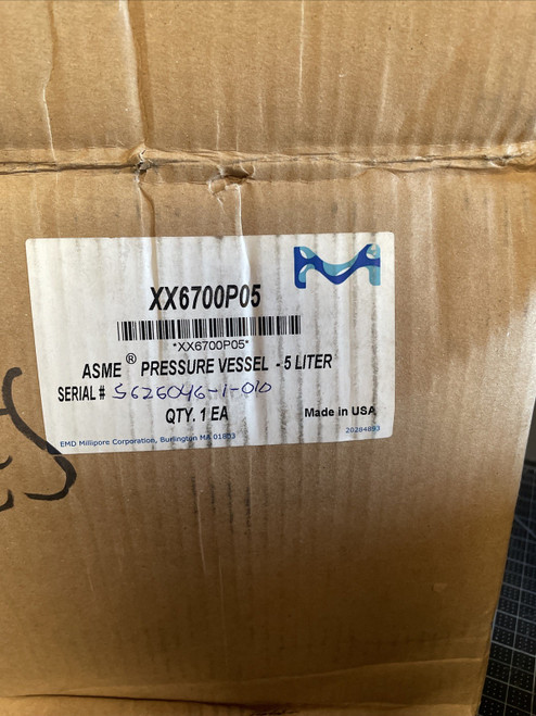New New Millipore XX6700P05 Pressure Vessel 5 Liter - Product Image