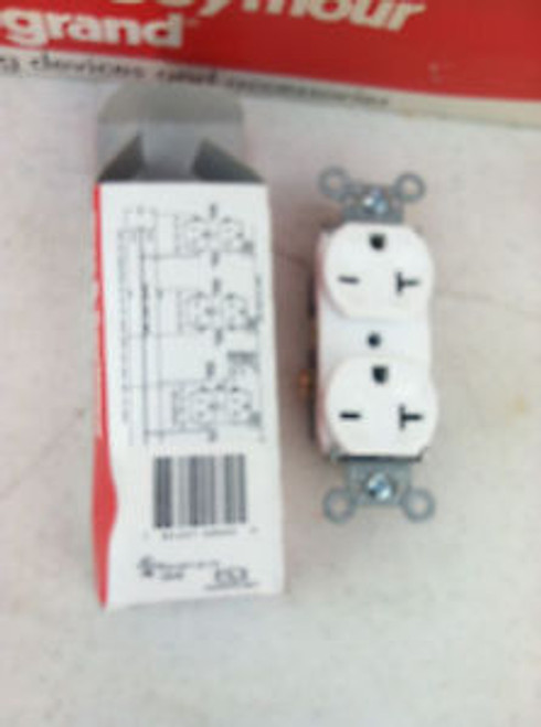 Box 10 Pass  Seymour 5862-W - Receptacle Duplex 20A 250V Side+Back Wire White