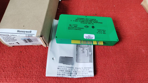 New P70 HONEYWELL R7247B 1003-1 PLUG-IN AMPLIFIER ,FREE FEDEX SHIP TO WORLDWIDE - Product Image