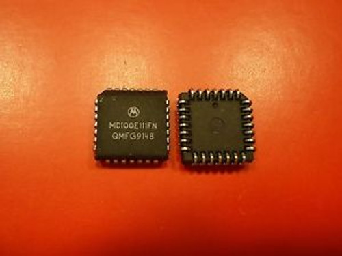 95 ~ MOTOROLA # MC100E111FN IC DRIVER CLOCK ECL 28-PLCC