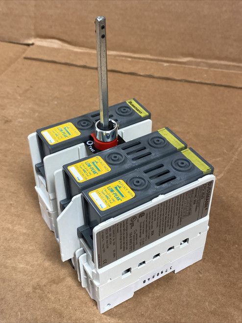 New Bussmann Cfd 30j3 Fusible Disconnect Switch 30a 600v 3-pole