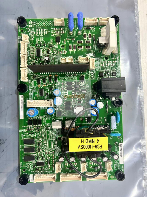 1pc Used Yaskawa Etc710102/ypht31623-2d Power Driver Board