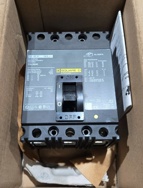 Fhl36040 Square D 3 Pole 40 Amp 600v Circuit Breaker New