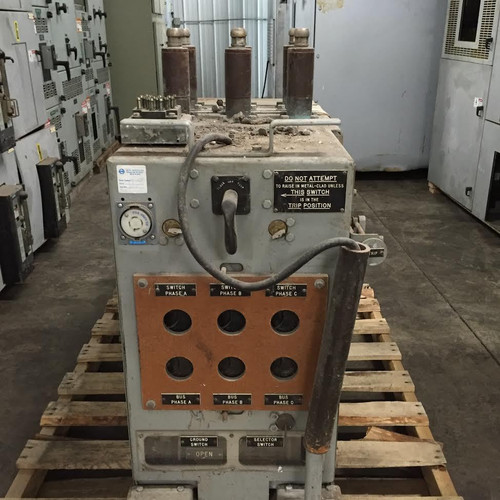 Ge 4.16kv 1200a Magne-blast Ground & Test Unit
