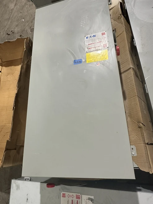 Eaton Dh366frk Ser. a 600a 3 Phase 3r Outdoor Fusible Disconnect-cs834