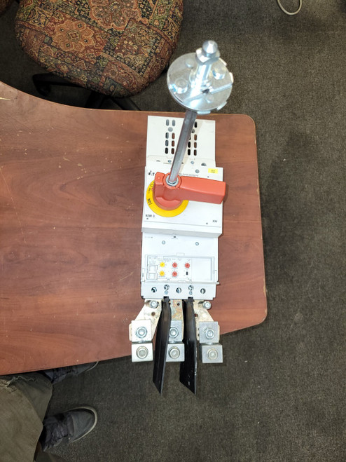 Eaton Moeller Disconnect Circuit Breaker Panel Mount Nzmn3-ve400-na 3 Pole 400a