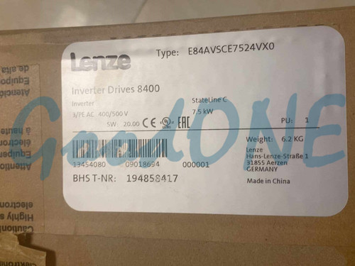 1PC Lenze E84avsce7524vx0 7.5kw Frequency Converter