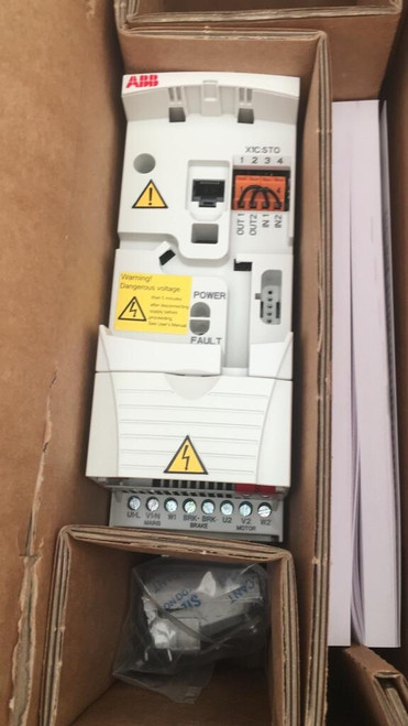 ✅ Abb Acs355-03e-02a4-2 Frequency Converter for Industrial Use - New