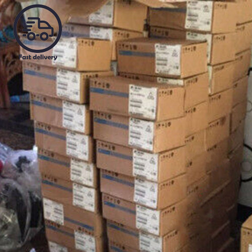 1pcs New - Gys500dc2-t2b-b