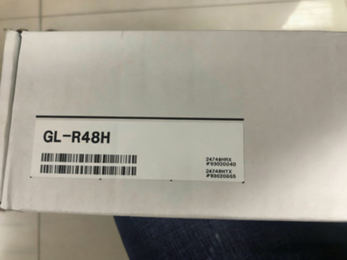 1PCS Keyence Gl-r48h Sensor - New