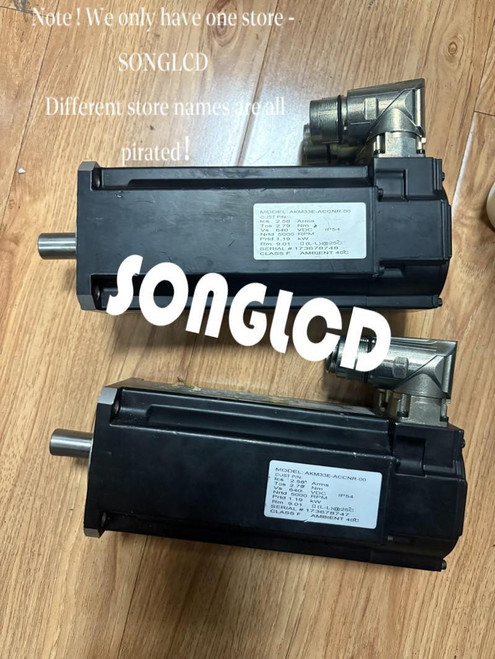 1PCS Akm33e-accnr-00 Industrial Equipment - Used
