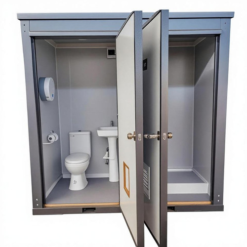 Luxury Outdoor Portable Toilets & Showers for Camping & Events