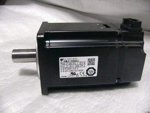 Yaskawa Sgmjv-04ada21 Servo Motor - Used Condition
