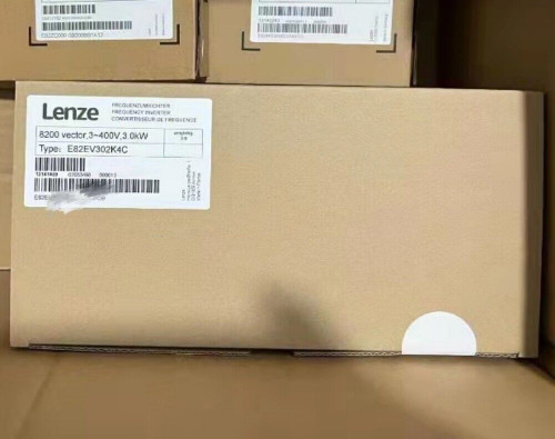 1PC Lenze E82ev302k-4c Inverter - New