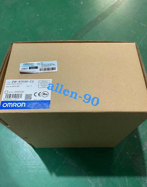 Omron Zw-s7030-c2 Displacement Sensor - Precision Measurement