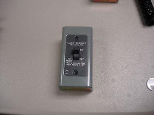 Allen-Bradley  600-Tax5 Series A Toggle Switch With Reset