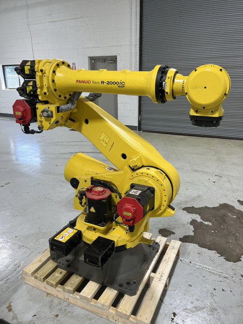 Fanuc R-2000ic Industrial Robotic Arm