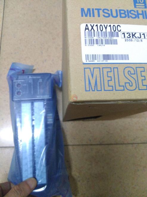 1pcs New Mitsubishi Ax10y10c Plc Module Sealed