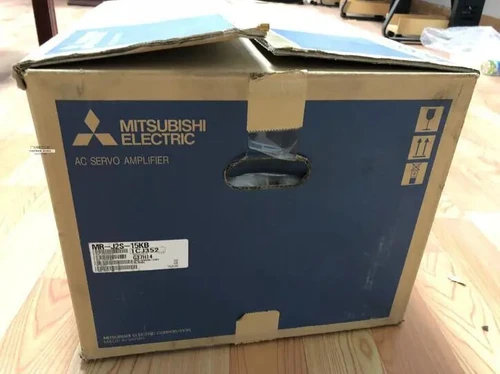 Mitsubishi Mr-j2s-15kb Servo Driver Mrj2s15kb Plc New