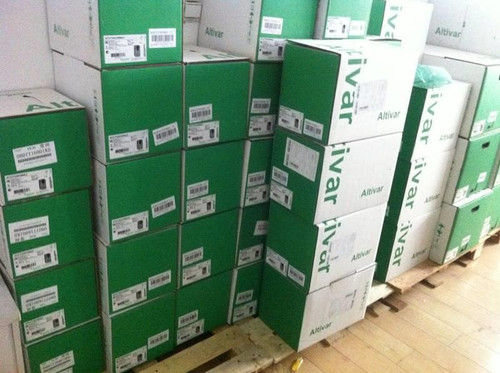 1pc New Schneider Ats48c59q Plc Module Ats48c59q