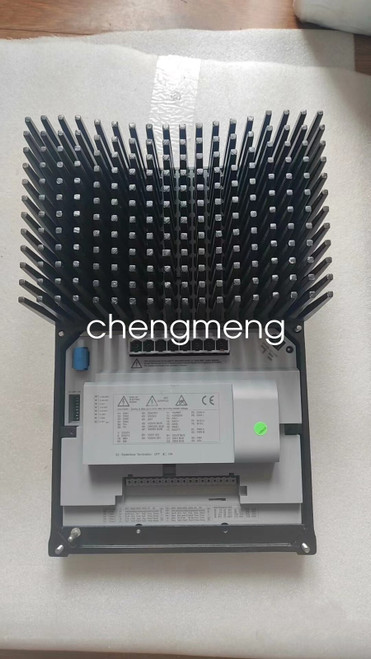 1pcs New Sk 210e-751-340-a-c-at1 Frequency Converter or