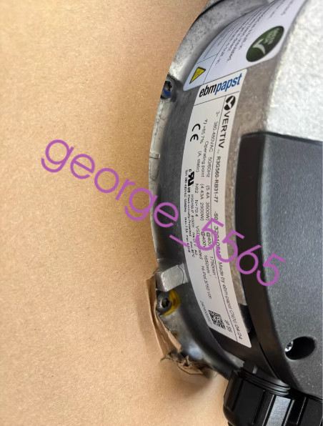 1pcs Fan R3g560-rb31-77 or