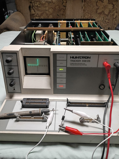 Huntron Tracker 5100 Ds Testing System with Pc Card