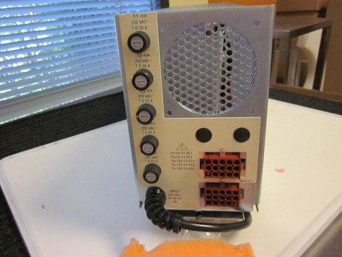 Teradyne 961-128-00-s Power Supply - Used