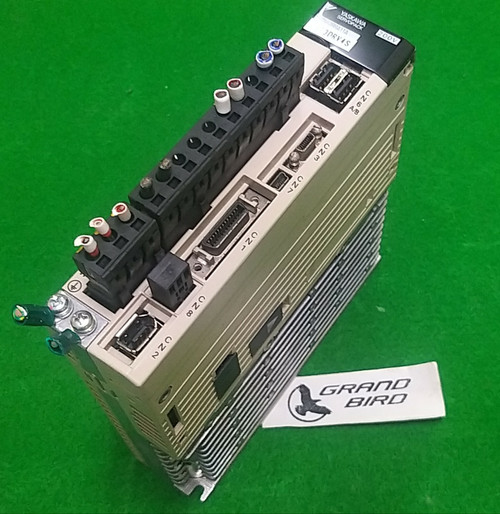 Yaskawa Sgdv-2r8a11a Servopack for Motion Control