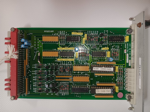 Applied Materials 0100-90881 Iss a Vacuum Control Interlock As-is Part