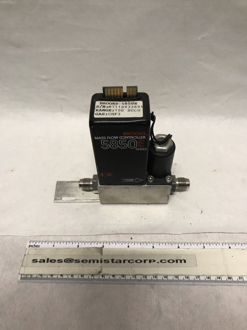 Brooks Chf3 Mass Flow Controller - 100 Sccm Precision Control