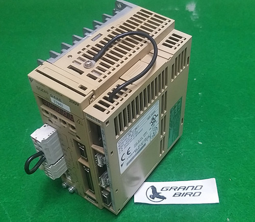 Yaskawa Sgdh-04ae Servopack with Jusp-ns115