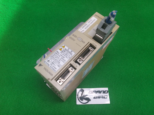 Yaskawa Sgd-04an Servopack 200v 1 Phase 6.0 Amps - Used