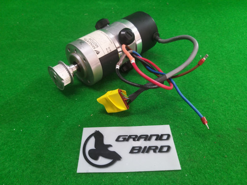 Yaskawa R02mak0eutopi-200se Minertia Motor - Used