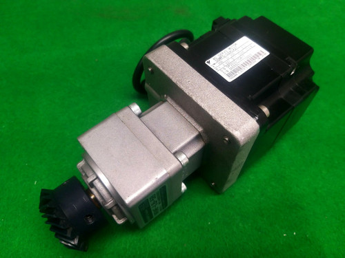 Yaskawa Sgmps-02aca21 Ac Servo Motor with Shimpo-nidec Reducer