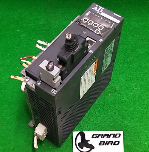 Hitachi Adax3-08ll2 Servo Driver - Used