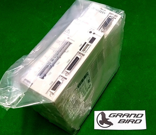 Yaskawa Ur1eg3-s1-070n-6kd-2tb-n Dc Servo Actuator