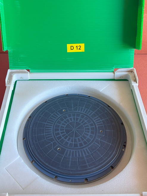 Hitachi 2-a08286-a Electrode Head - Used Etcher Parts
