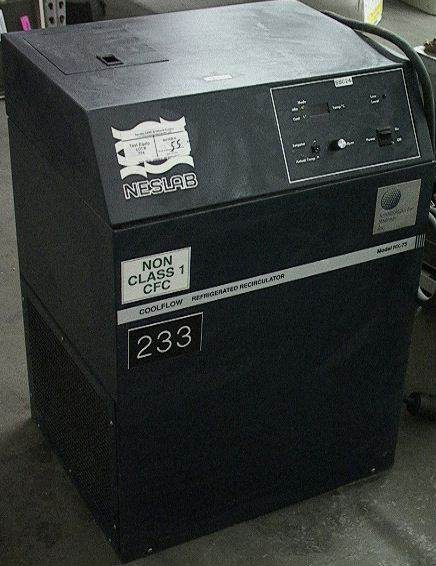 Neslab Hx-75 Coolflow Recirculating Chiller for Laboratory Use