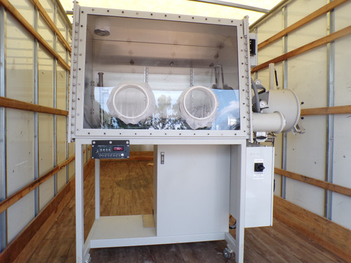 Mbraun Labmaster 130 Vacuum Glove Box with Extras