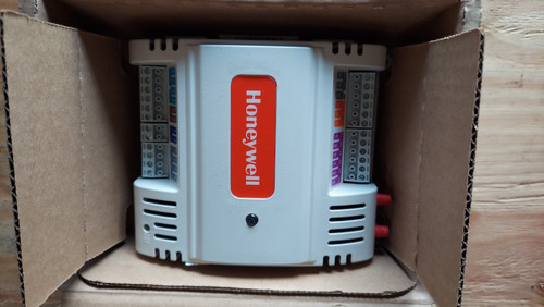 Honeywell Cvl4024ns-vav1 Stryker Controller