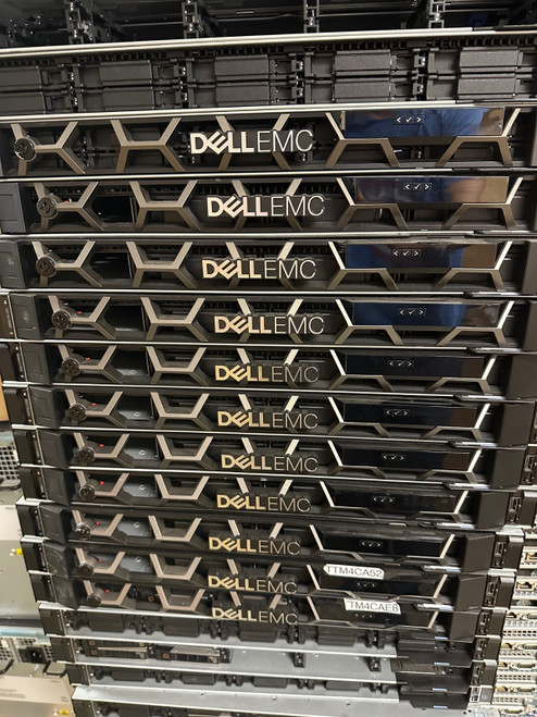 Dell Poweredge R640 Server 2x Xeon Gold 6148 40 Core 4 Bay Nvme X710-da4 Sfp+