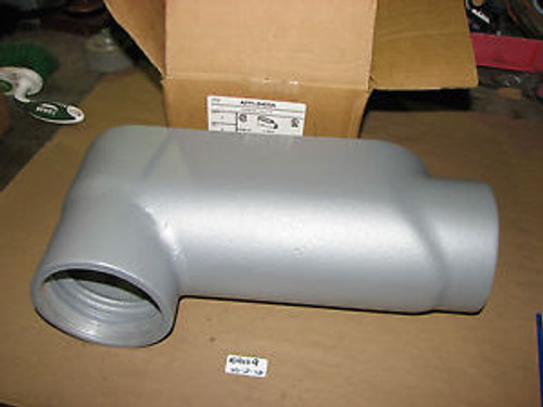 NIB APPLETON 4 ALUMINUM FORM 85  UNILET CONDUIT BODY LB400-A