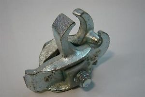 (50) Thomas Betts Conduit Pipe Clamp Galvanized EC 3/4