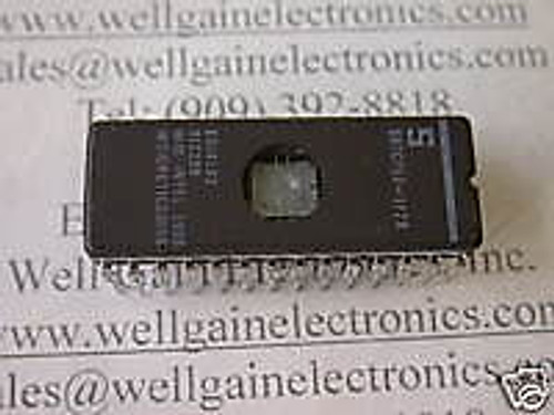 PHILIPS S87C752-1F28 CPU 2K/64 EPROM 5 ch 8 bit A/D IC