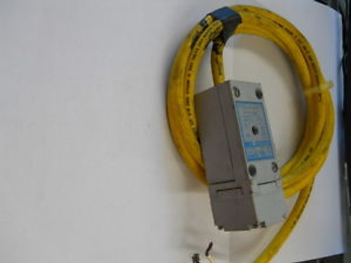 ALLEN-BRADLEY 802PR-XBAR1-08 PROXIMITY LIMIT SWITCH SER. D