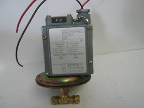 SQUARE D VACUUM SWITCH TYPE GAW-Z1 SERIES C CLASS 9016