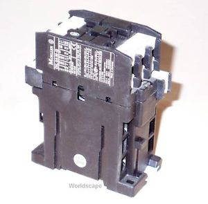 MOELLER DIL0AM-G 24VDC contactor NIB