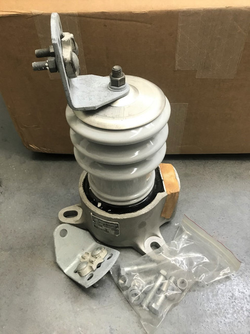 Cooper VariStar AZF Intermediate Surge Arrester, S235-70-1